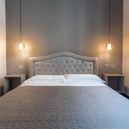 Hnn Luxury Apartments Genoa Bagian luar foto