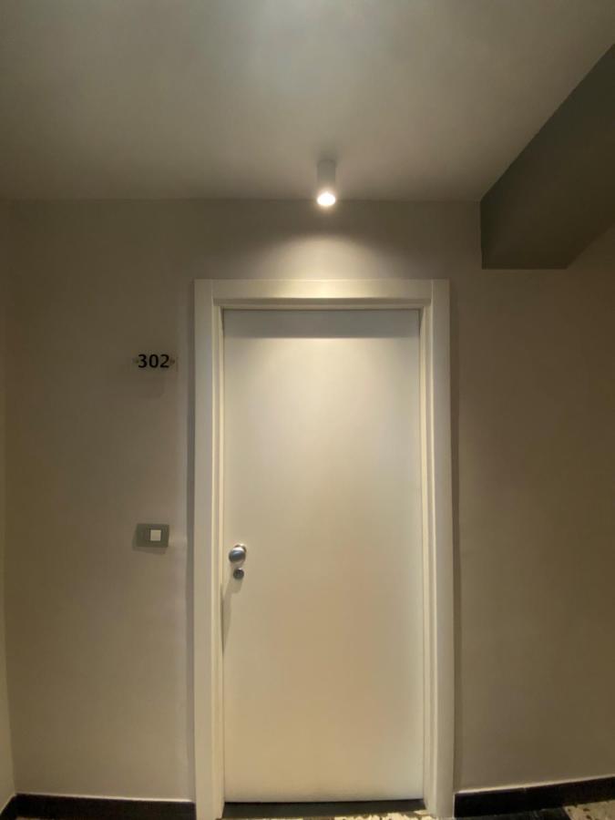 Hnn Luxury Apartments Genoa Bagian luar foto