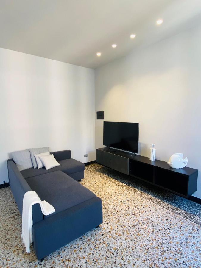 Hnn Luxury Apartments Genoa Bagian luar foto