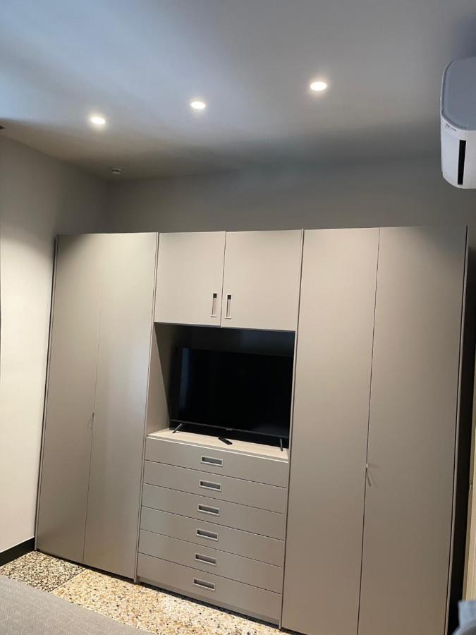 Hnn Luxury Apartments Genoa Bagian luar foto