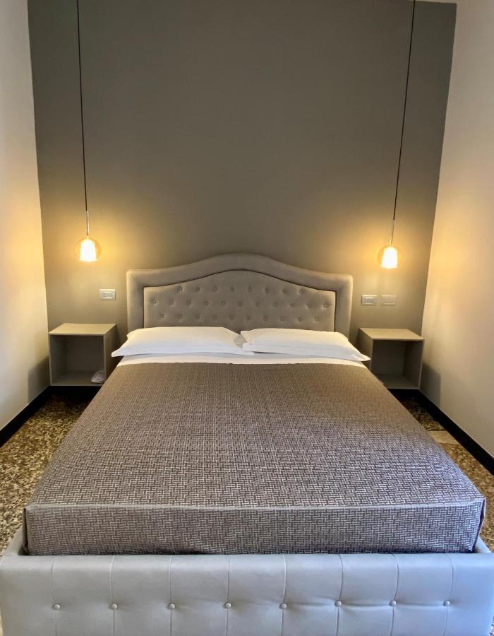 Hnn Luxury Apartments Genoa Bagian luar foto