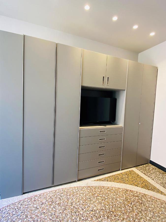 Hnn Luxury Apartments Genoa Bagian luar foto
