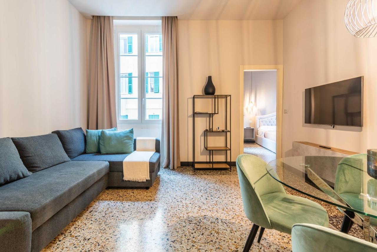 Hnn Luxury Apartments Genoa Bagian luar foto
