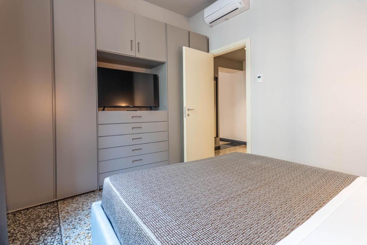 Hnn Luxury Apartments Genoa Bagian luar foto