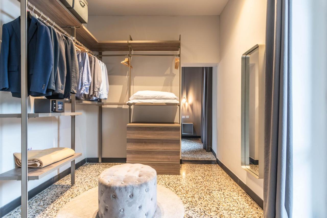 Hnn Luxury Apartments Genoa Bagian luar foto