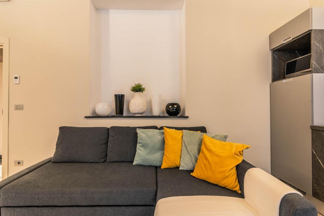 Hnn Luxury Apartments Genoa Bagian luar foto