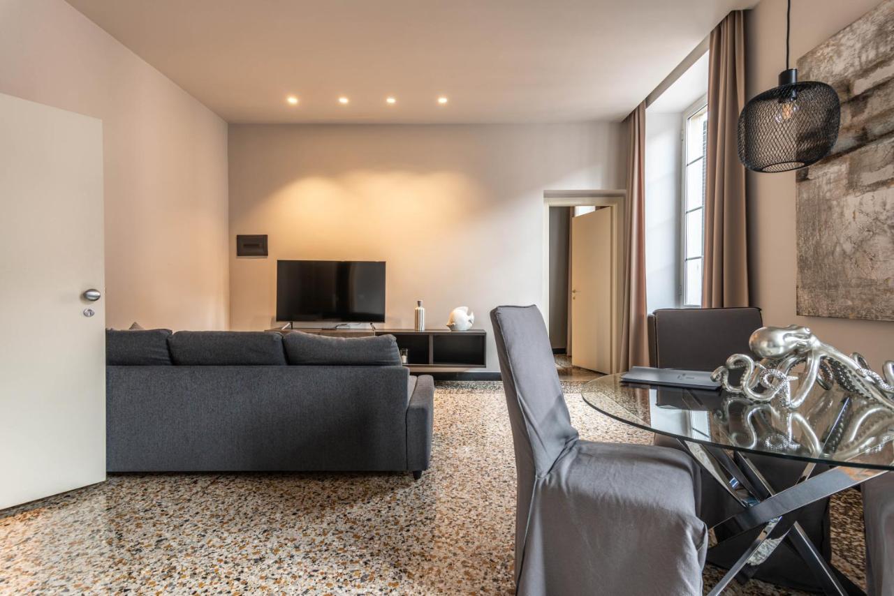 Hnn Luxury Apartments Genoa Bagian luar foto